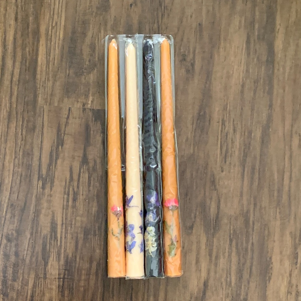 Urban outfitters Winnie floral taper candle set